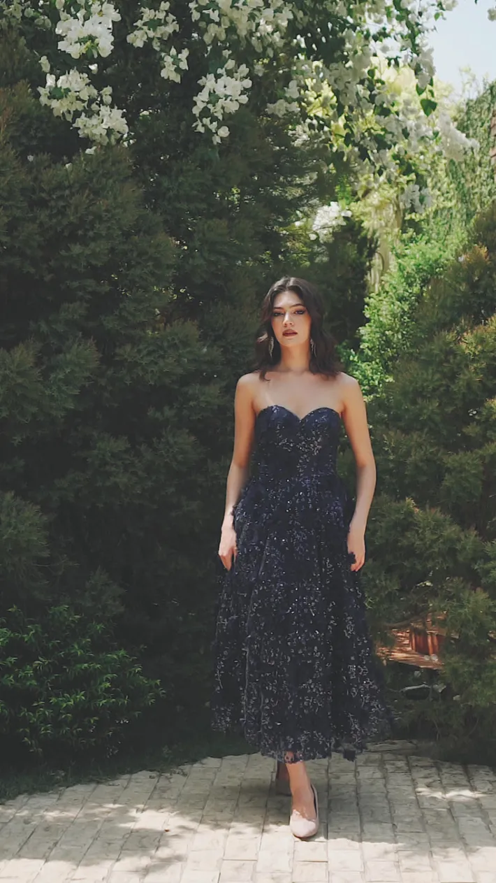 Gowns / Ballgowns | All Dresses<Bariano ADELA SWEETHEART PETAL MIDI B41D01S