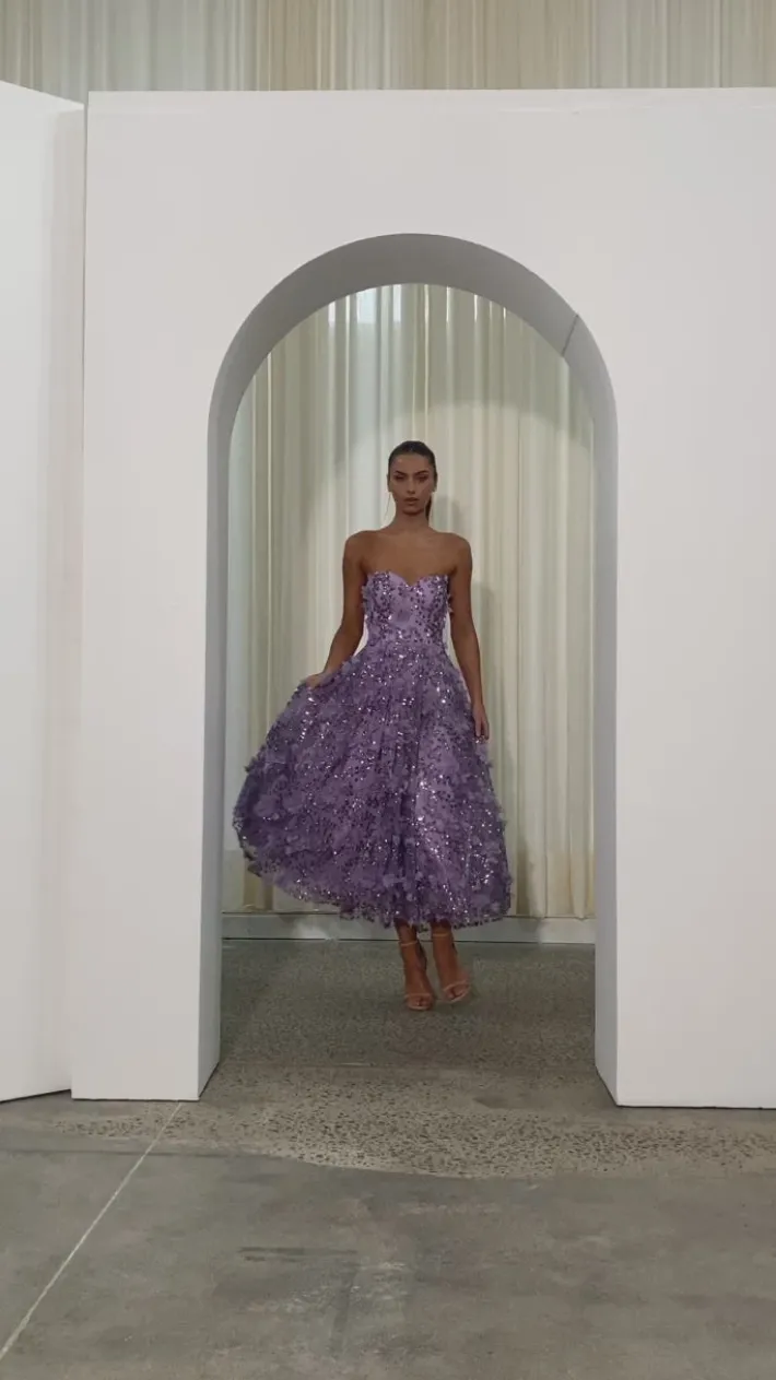 Gowns / Ballgowns | All Dresses<Bariano ADELA SWEETHEART PETAL MIDI B41D01S