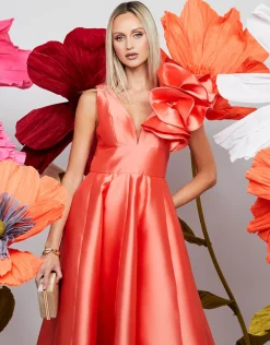 Gowns / Ballgowns | All Dresses<Bariano CECE RUFFLE SHOULDER GOWN B71D04L