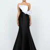 Formal / Prom Dresses | Maxi Dresses<Bariano EMELY ONE SHOULDER RUFFLE GOWN B74D35L BLACK/WHITE