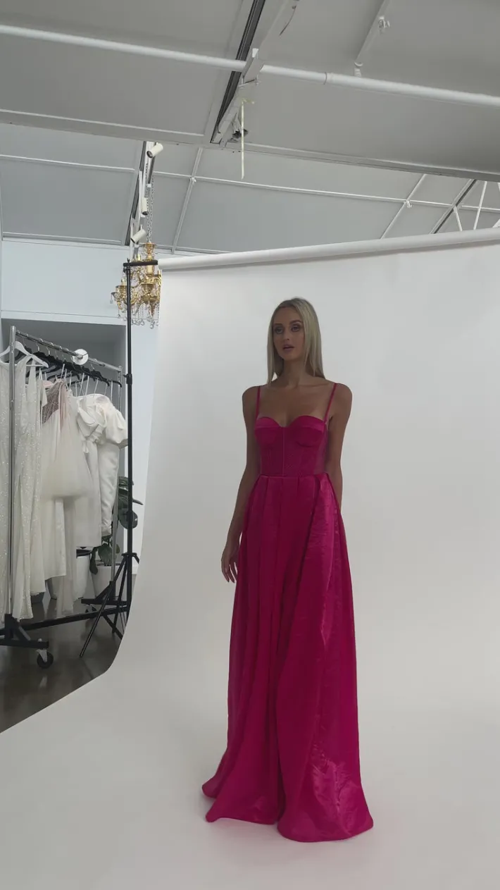 Formal / Prom Dresses | Gowns / Ballgowns<Bariano JANE PLEAT DETAIL MAXI BL67D31L CRIMSON
